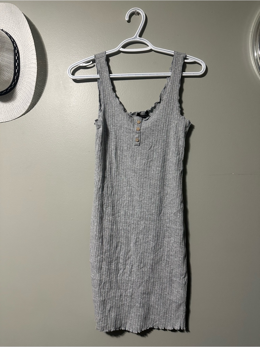 3 women’s dresses
